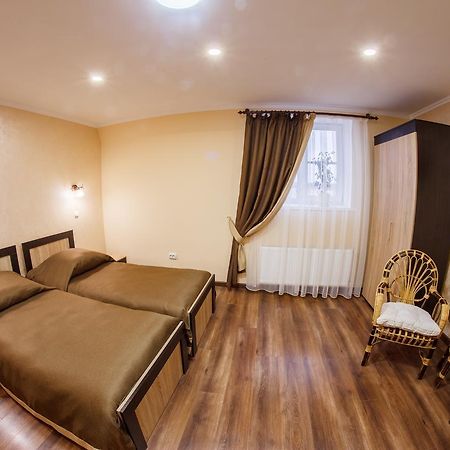 Panorama Apart-Hotel Kamianets-Podilskyi Ngoại thất bức ảnh